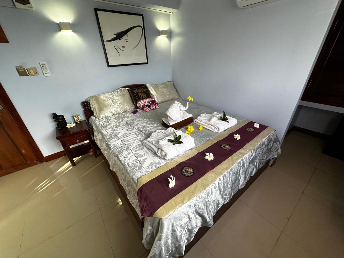 Hawaii Lounge Otel Sihanoukville Dış mekan fotoğraf