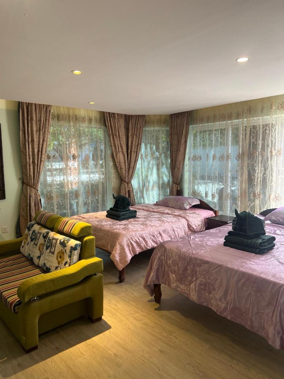 Hawaii Lounge Otel Sihanoukville Dış mekan fotoğraf